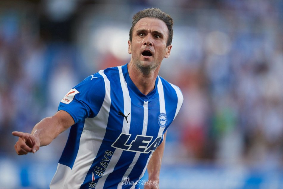 比赛中化险 比赛中化险